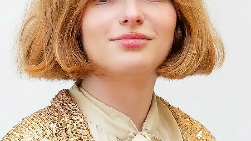 23