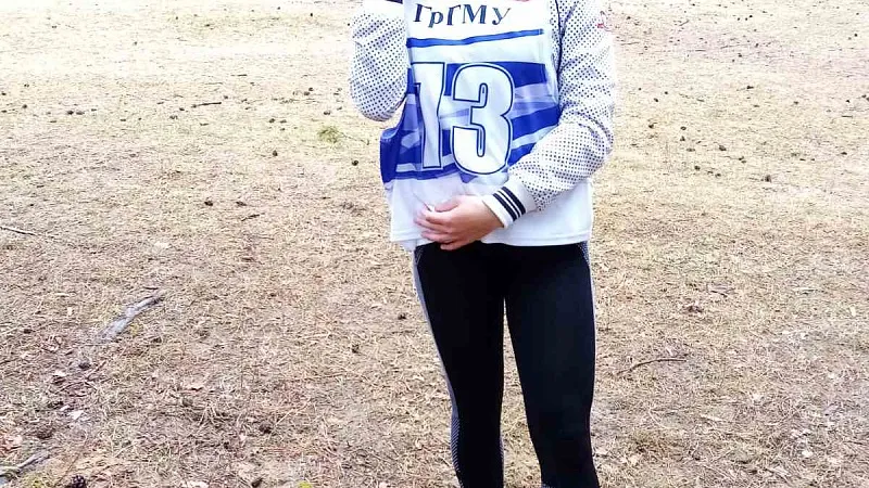 1 (19)