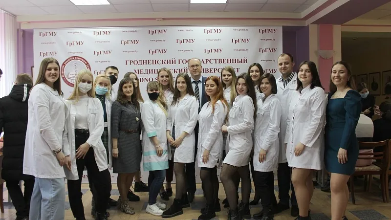 Лечебный факультет принял участие в Дне открытых дверей