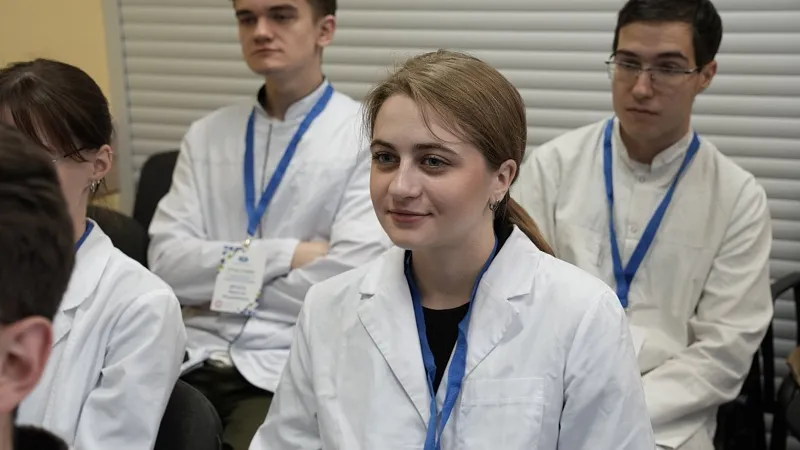 Команда ГрГМУ заняла второе место на республиканской олимпиаде с использованием симуляционных технологий по неврологии и нейрохирургии