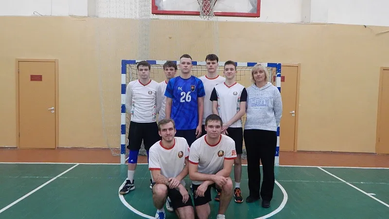 4 место команда ГрГУ им.Я.Купалы круглогодичной спартакиады среди спортклубов ВУЗы г.Гродно