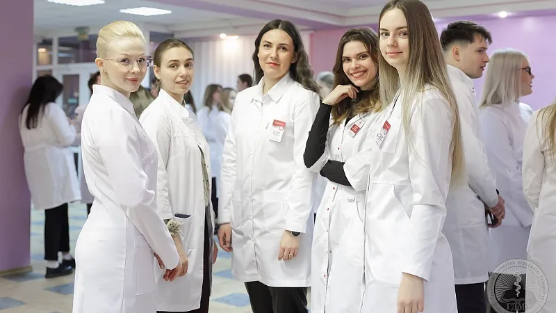 Важный этап в жизни будущих медиков! В ГрГМУ продолжается процедура предварительного распределения выпускников 2026 года