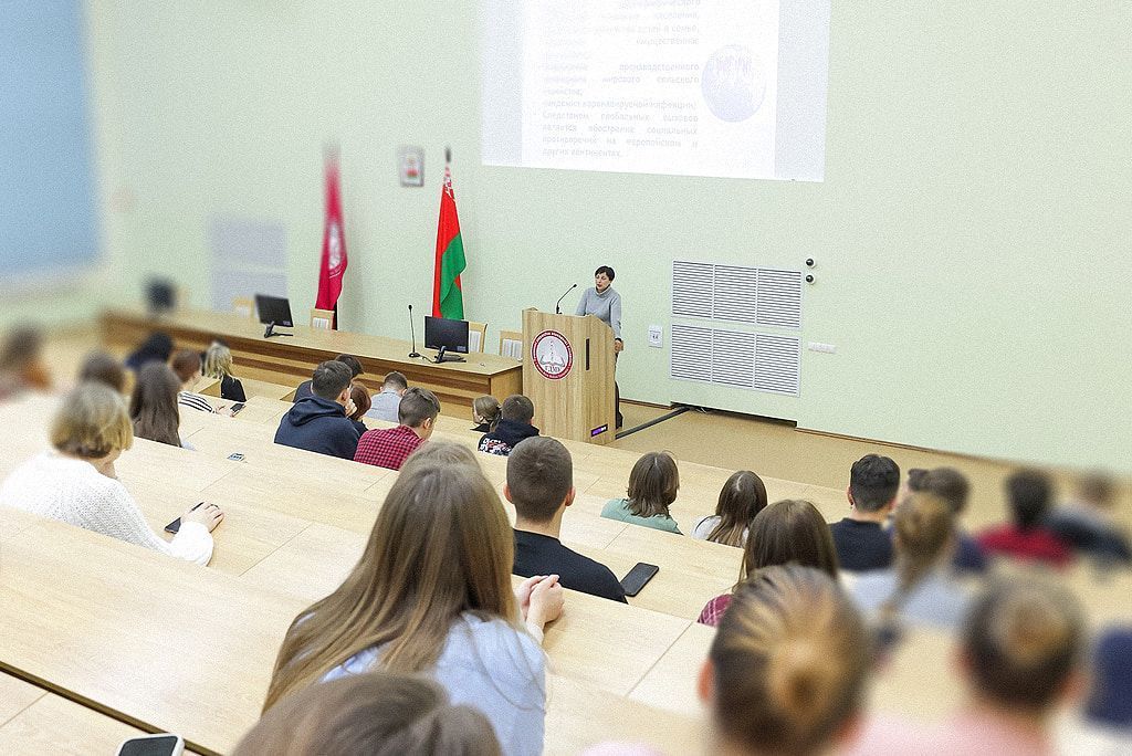 Ідэалагічная і выхаваўчая праца