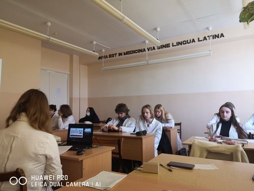 «Нет пути в медицине без латинского языка»