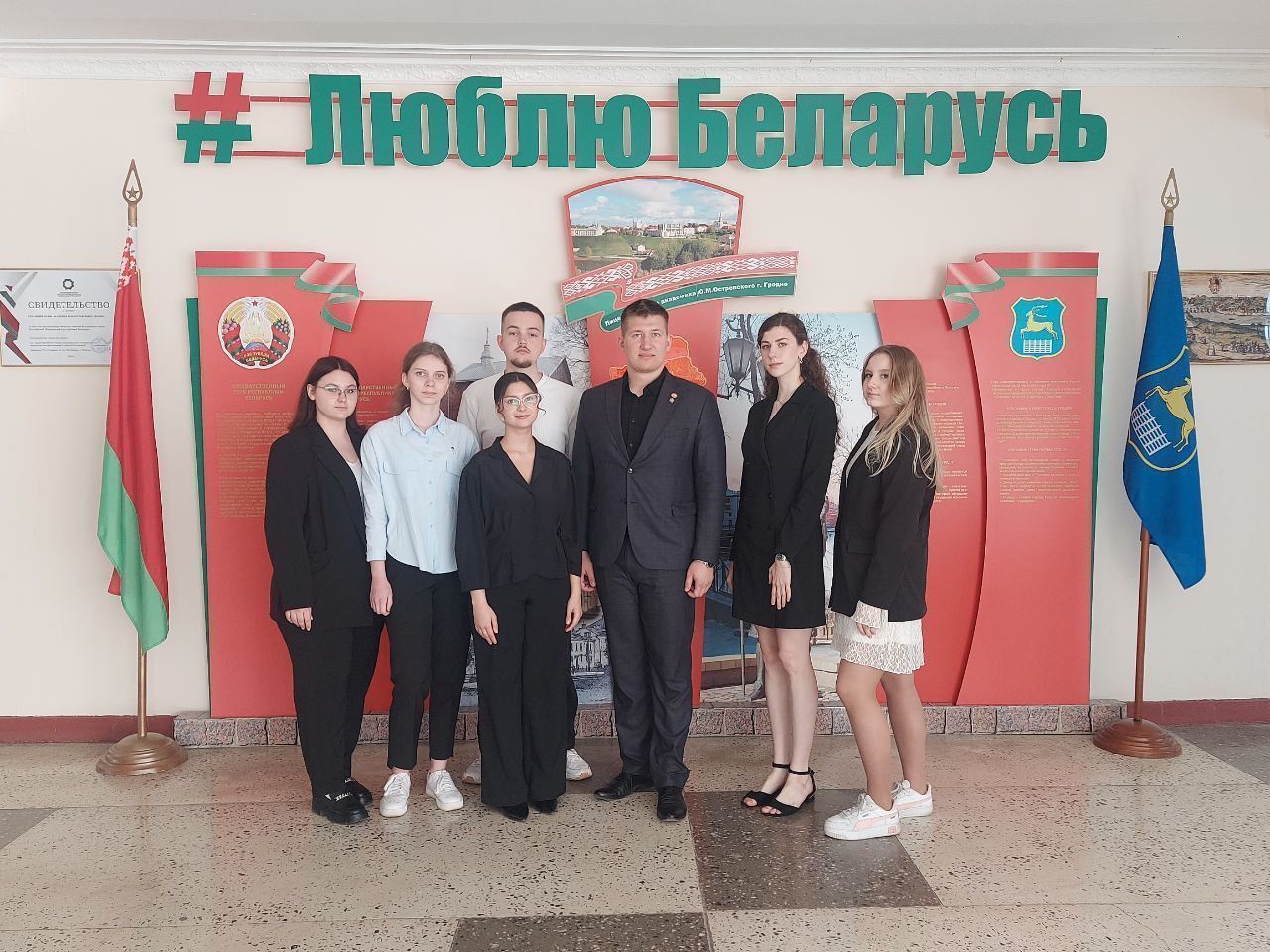 Студенты ГрГМУ накануне Дня Победы провели для школьников тематический квест «Код памяти»
