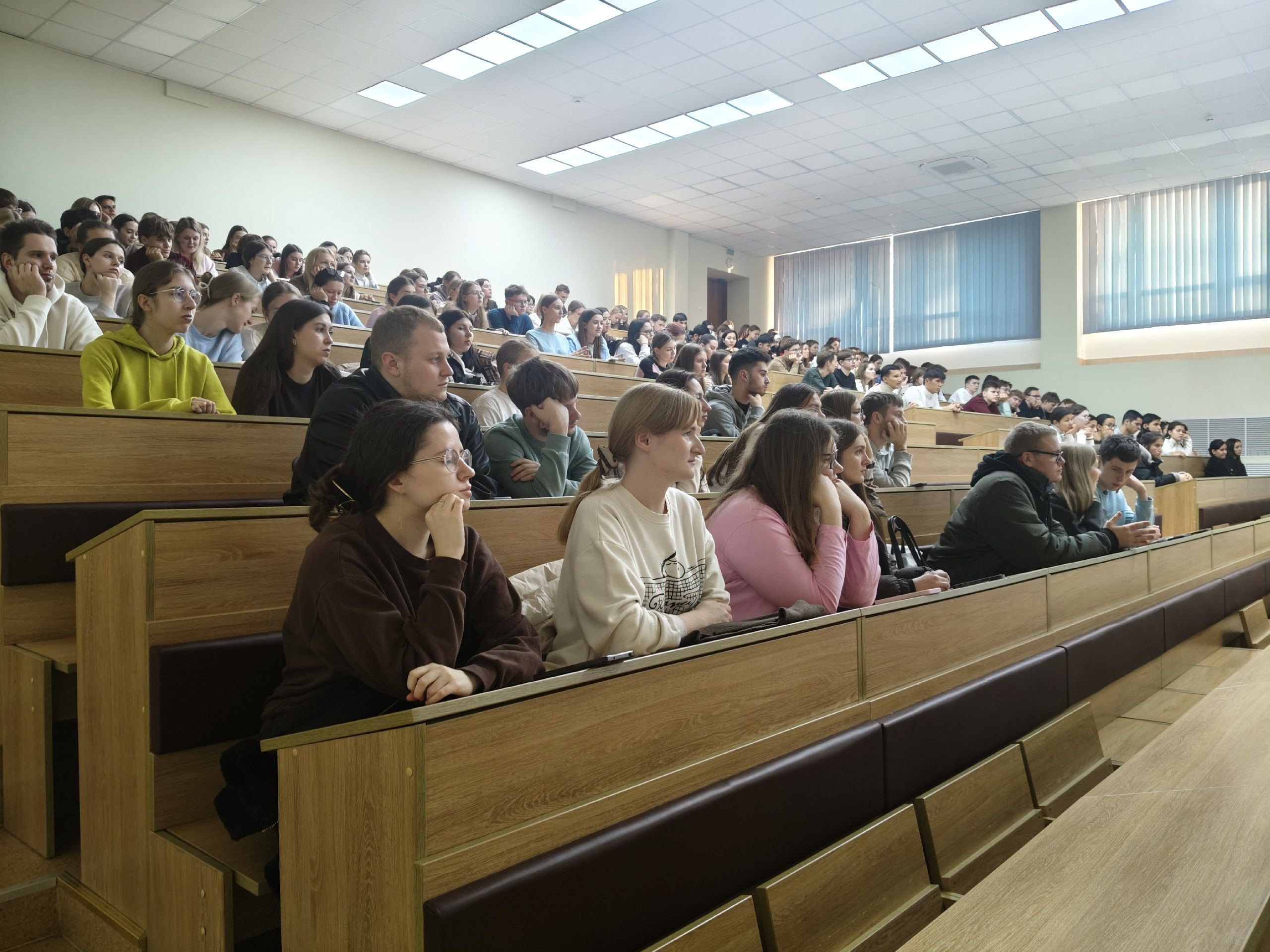 Университет – территория безопасности! В ГрГМУ прошла тематическая лекция для студентов