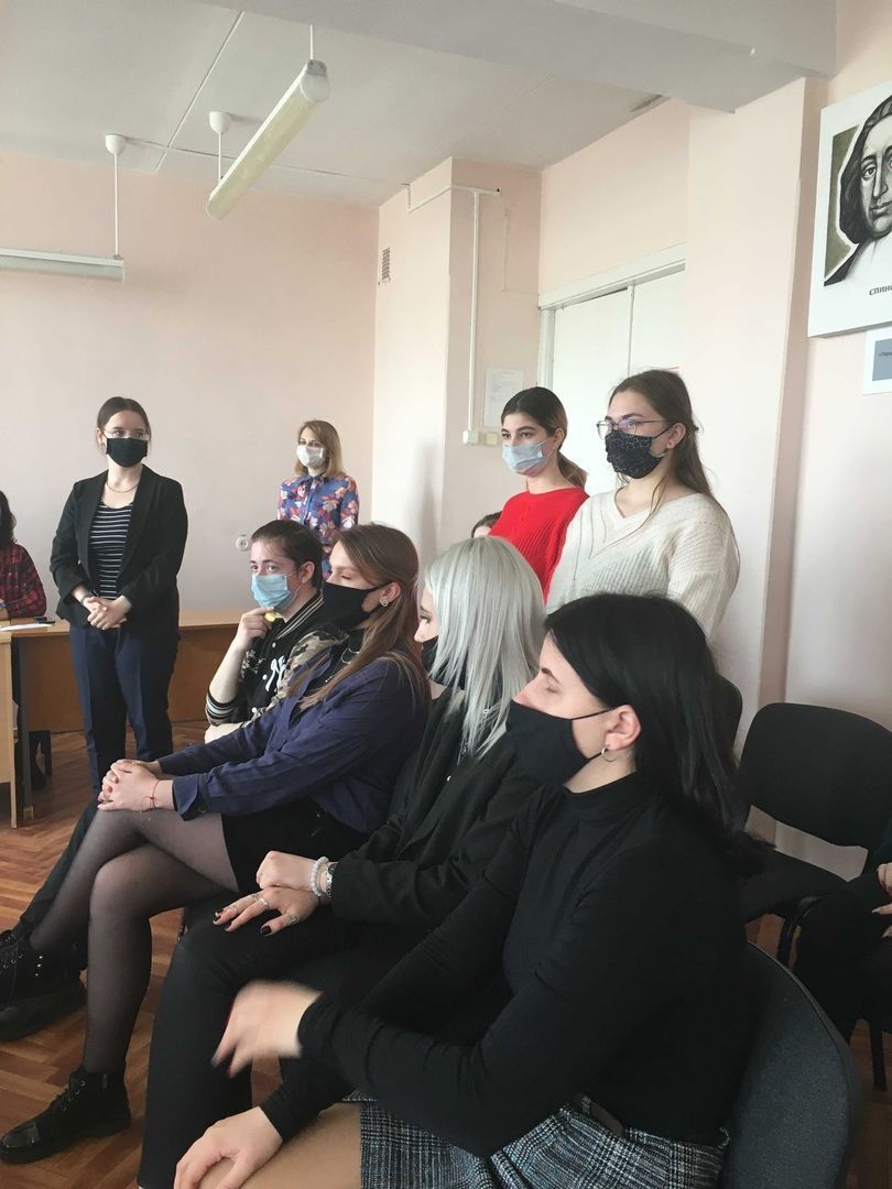 Дебаты команд ЛФ и МПФ