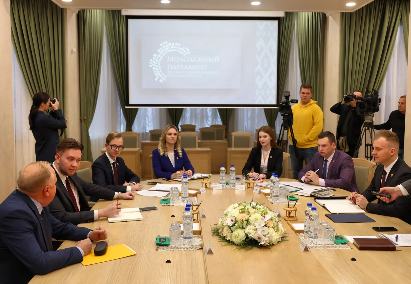 Участие в заседании Президиума Молодежного парламента
