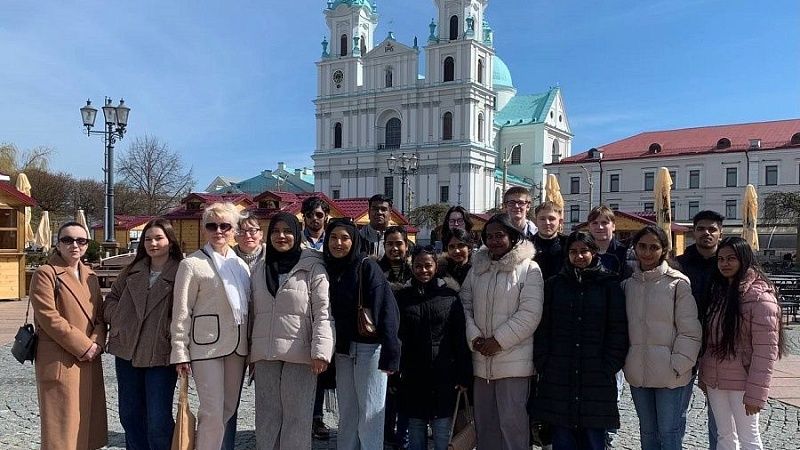 "The Royal City of Grodno" admired by the foreign and Belarusian students
