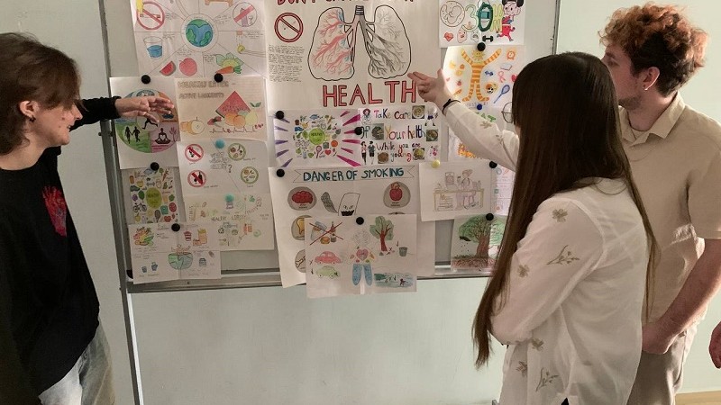 3- Выставка плакатов