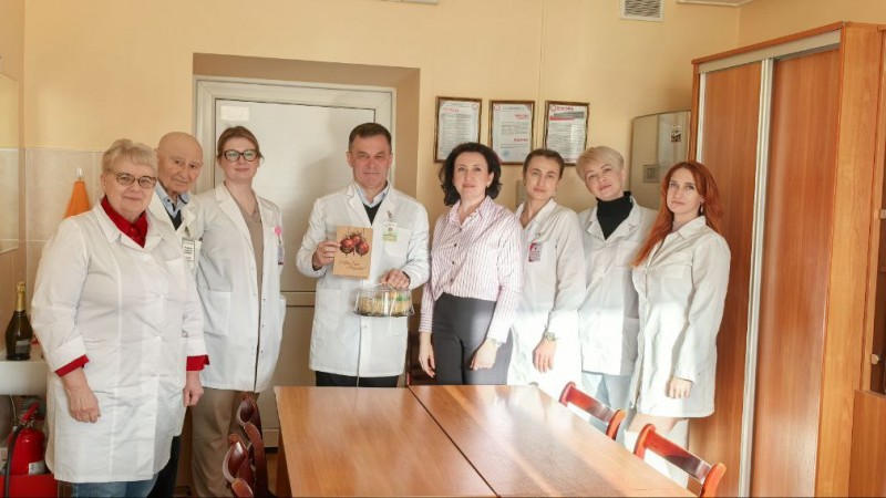 Поздравление от руководства ГрГМУ с наступающими праздниками