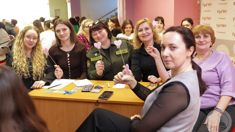 Битва умов! В ГрГМУ прошла первая интеллектуальная весенняя игра ScienceQuiz «Женщины Беларуси: эрудиция и гордость»