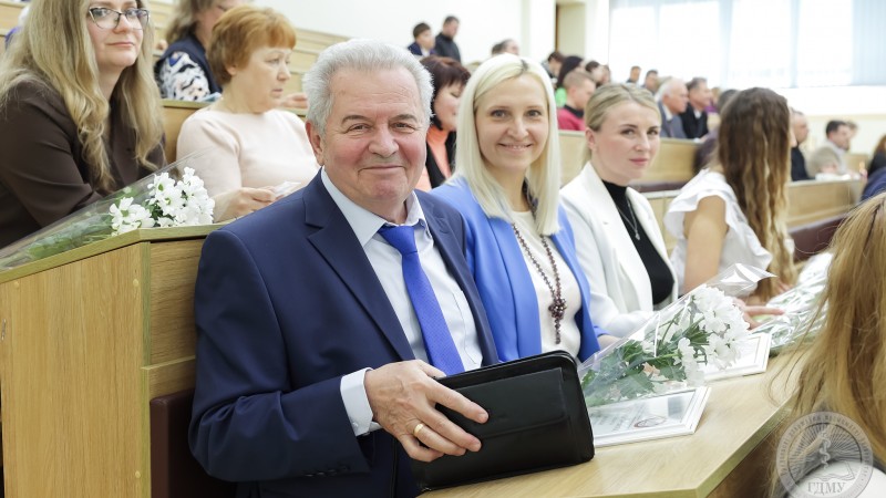 Подведение итогов, планы на год и вручение заслуженных наград. В ГрГМУ состоялось заседание совета университета