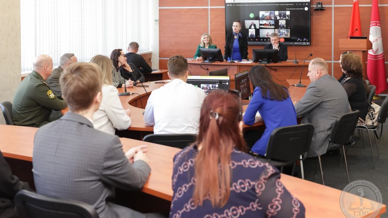 «Нерушим и дружественен наш союз». На базе ГрГМУ прошел международный Марафон реальных дел