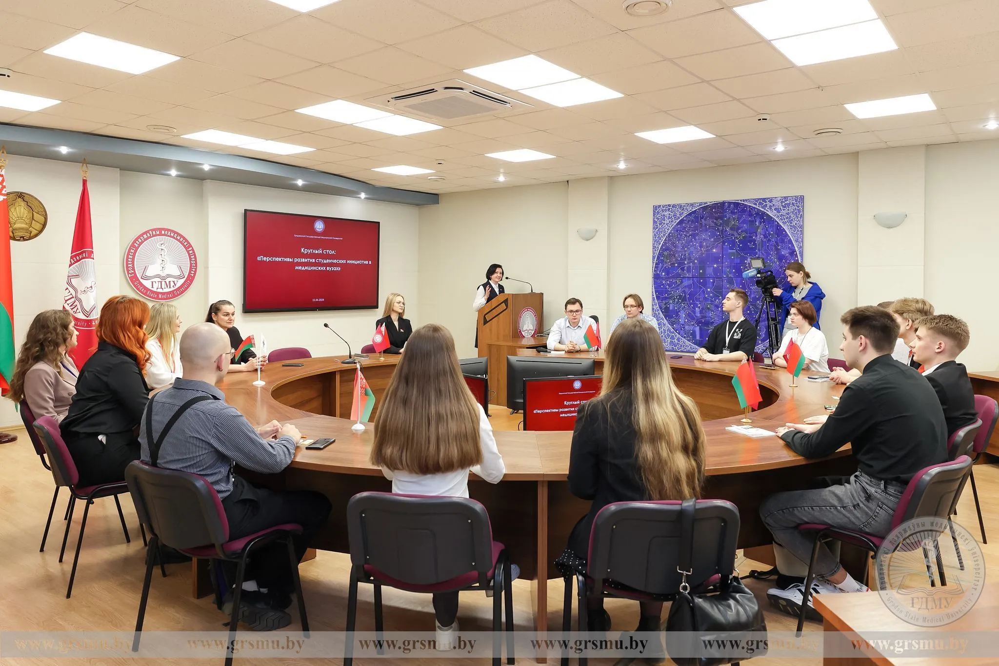 В ГрГМУ прошел круглый стол «Перспективы развития студенческих инициатив медицинских вузов»