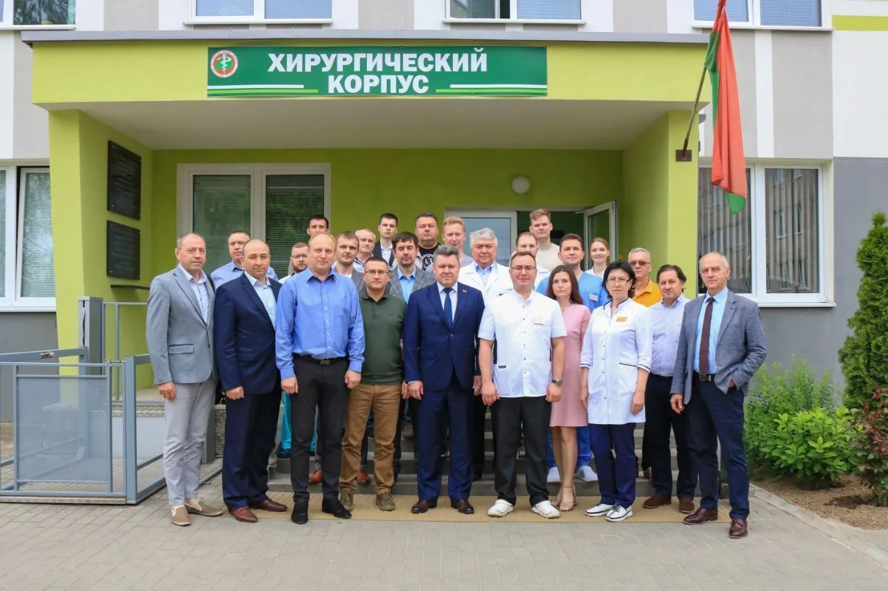 Сотрудники кафедры травматологии приняли участие в семинаре по артроскопии