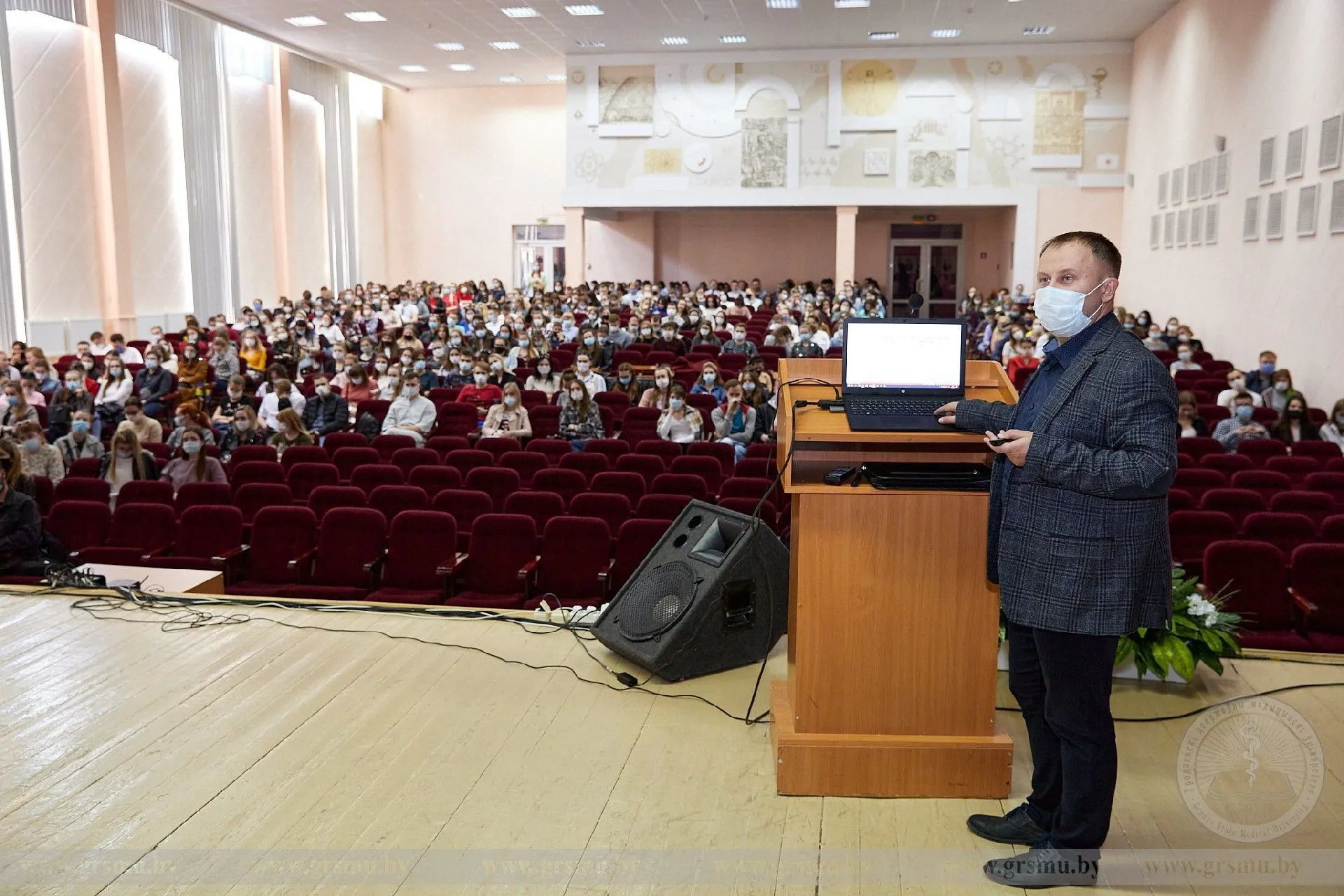 В ГрГМУ проведен цикл лекций, посвященный вопросам вакцинирования от Covid-19