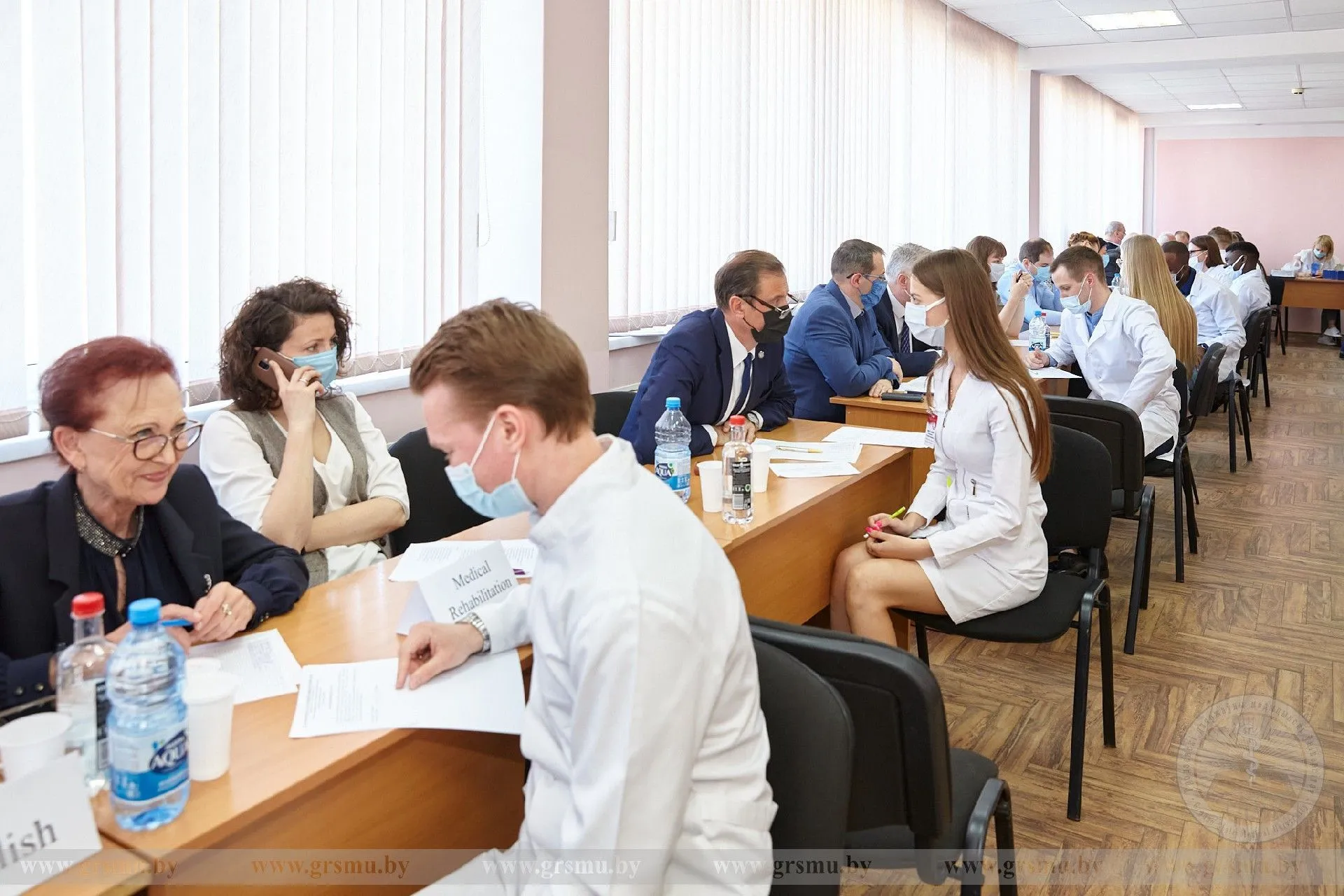 В ГрГМУ началась сдача государственных экзаменов
