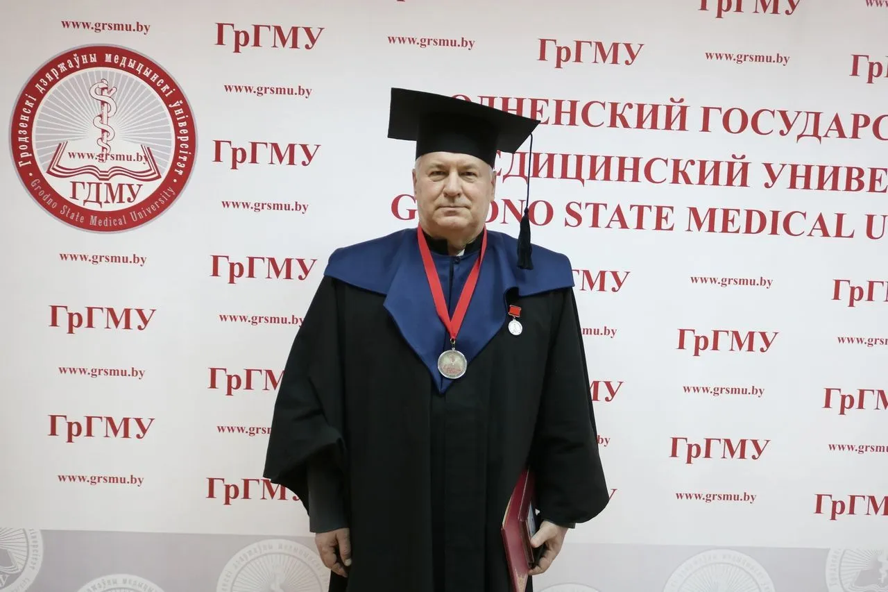 Поздравляем с почетной наградой!