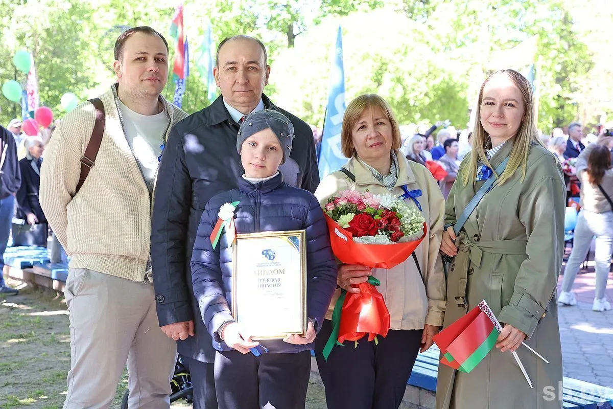 Медицинскую династию Богданович-Протасевич чествовали на Первомае в Гродно