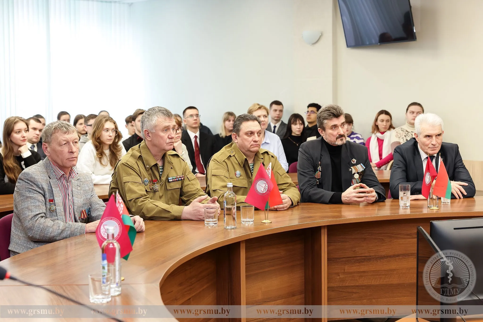 В Гродненском медуниверситете прошёл круглый стол, посвящённый Дню памяти воинов-интернационалистов