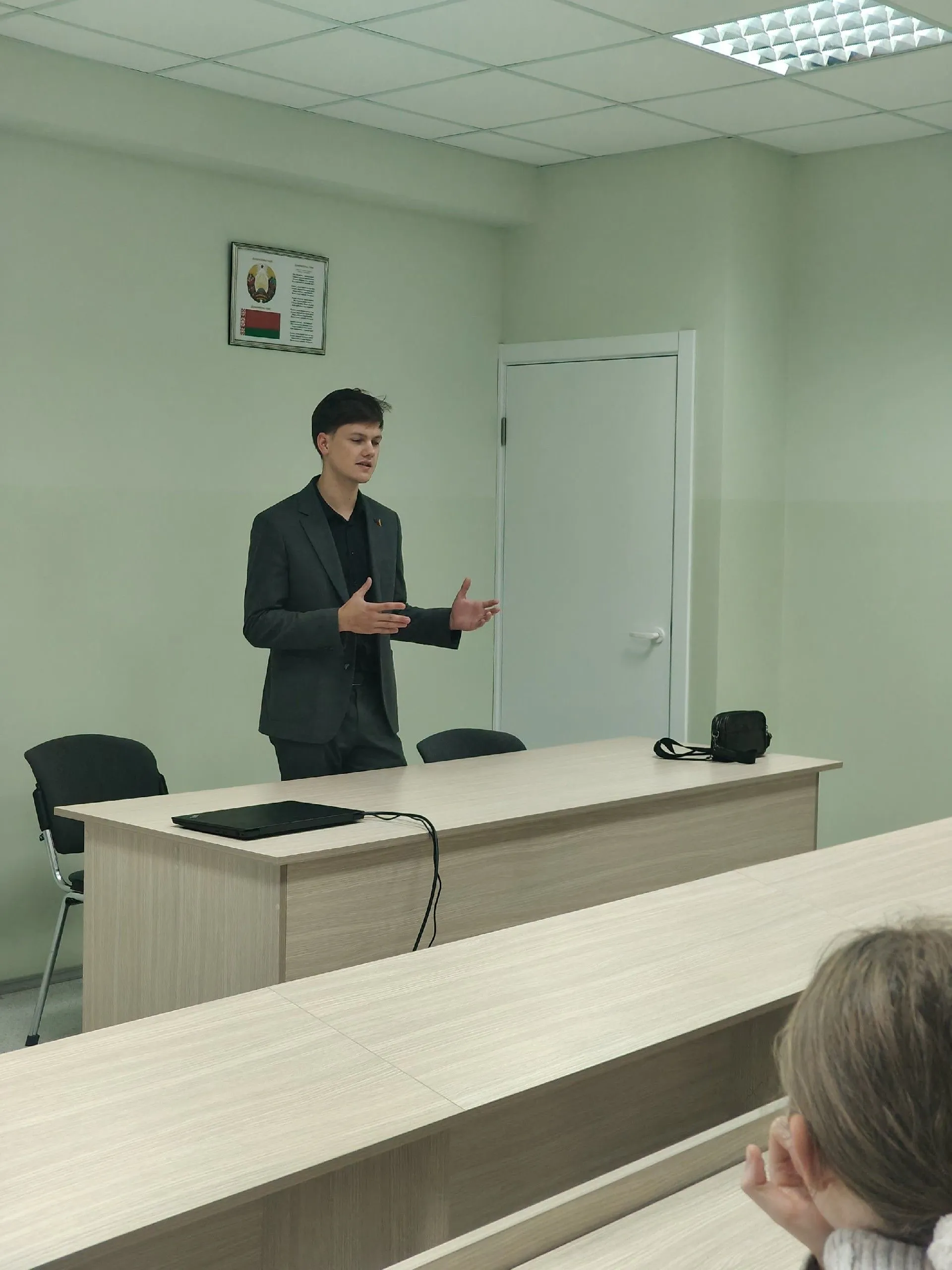 Преступления в сфере высоких технологий и защита от них. В ГрГМУ прошла встреча с сотрудником РОВД