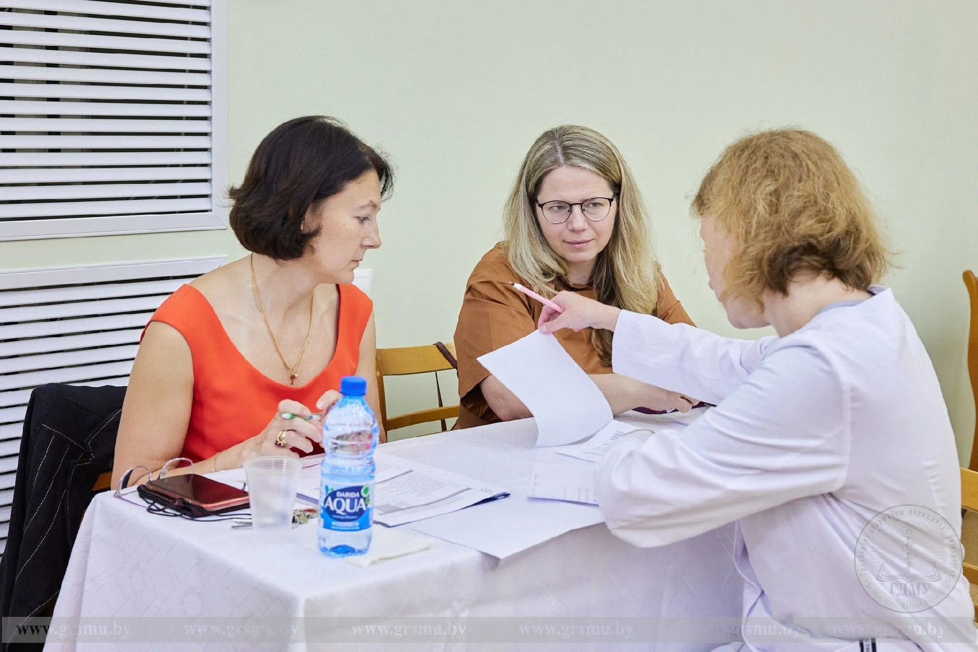 Будущие врачи ГрГМУ продолжают сдавать государственные экзамены
