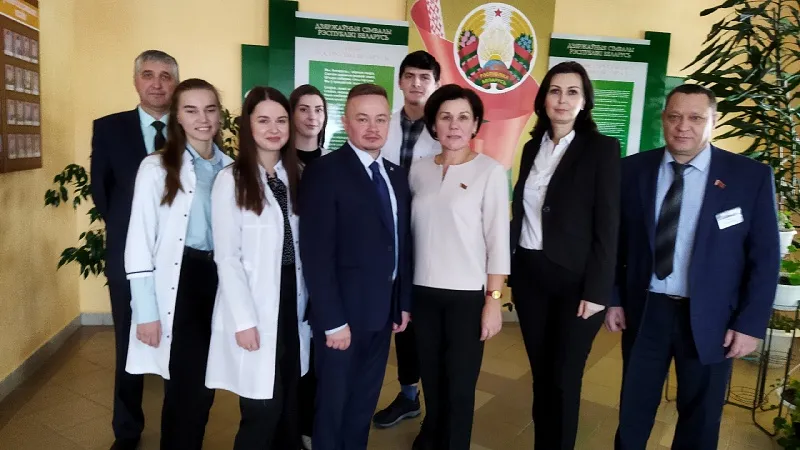 Гродненский медуниверситет провел профориентационные мероприятия в Вороновском районе