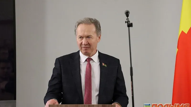 Член Совета Республики Национального собрания Республики Беларусь Игорь Жук встретился с трудовыми коллективами Кореличчины и Новогрудчины