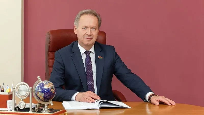 Поздравляем ректора ГрГМУ Игоря Георгиевича Жука с Днем рождения!