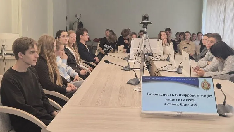 Кураторский информационный час