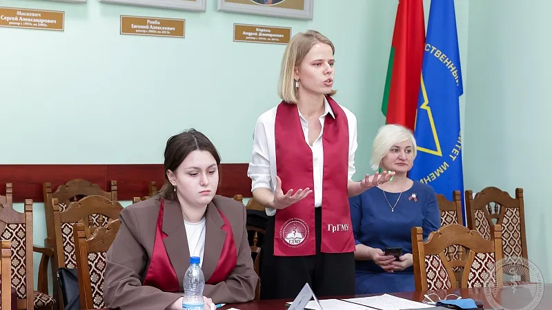 Команда ГрГМУ – победители регионального этапа республиканского конкурса «Всебелорусская Лига Дебатов»!