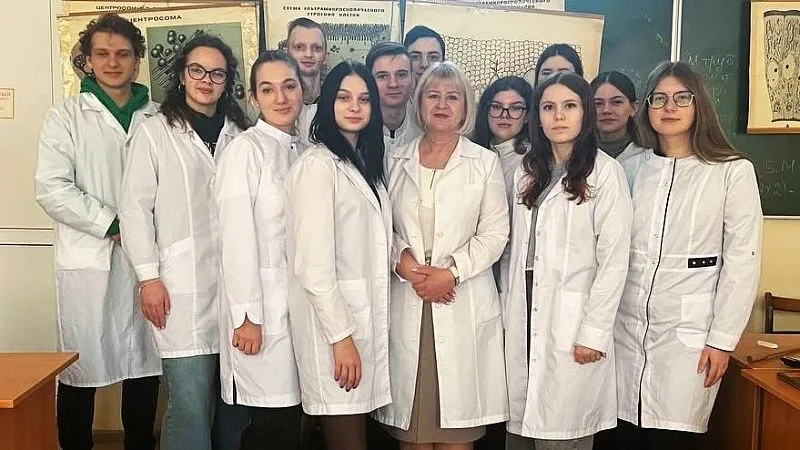 Воспитательное мероприятие на тему «Международный день родного языка». 11 группа 1 курса педиатрического факультета. Преподаватель Михальчук Е. Ч.