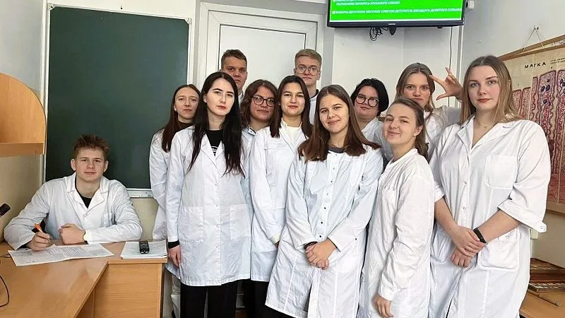 Информационный час на тему «25 февраля 2024 года – единый день голосования». 19 группа 2 курса лечебного факультета. Преподаватель Федина Е. М.