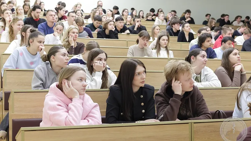 В ГрГМУ прошла лекция приглашенного профессора Виталия Витальевича Голдобина