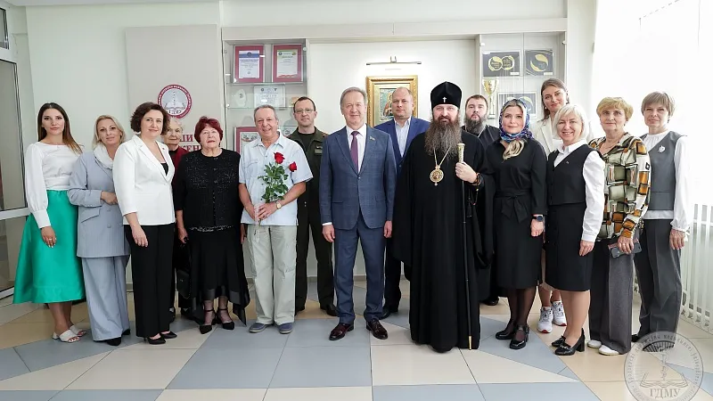 3C4A0810