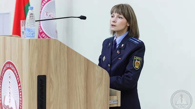 Память, которая не молчит. В ГрГМУ прошла диалоговая площадка «Геноцид белорусского народа: тихий крик деревни Путришки»
