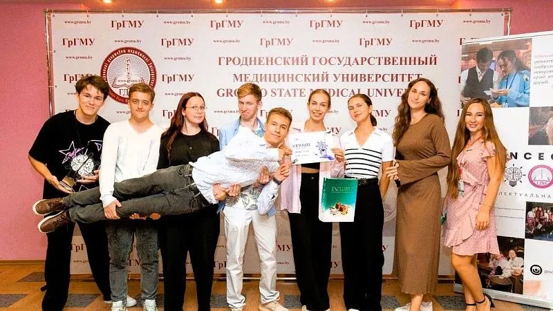 Интеллектуальная игра Science Quiz прошла в ГрГМУ в рамках «Месяца первокурсника»