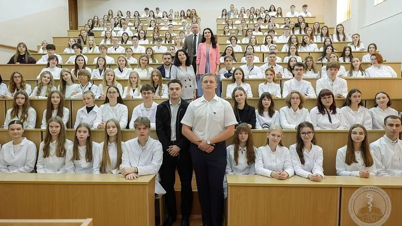 Первый шаг в студенческую жизнь: организационные собрания для первокурсников прошли в ГрГМУ