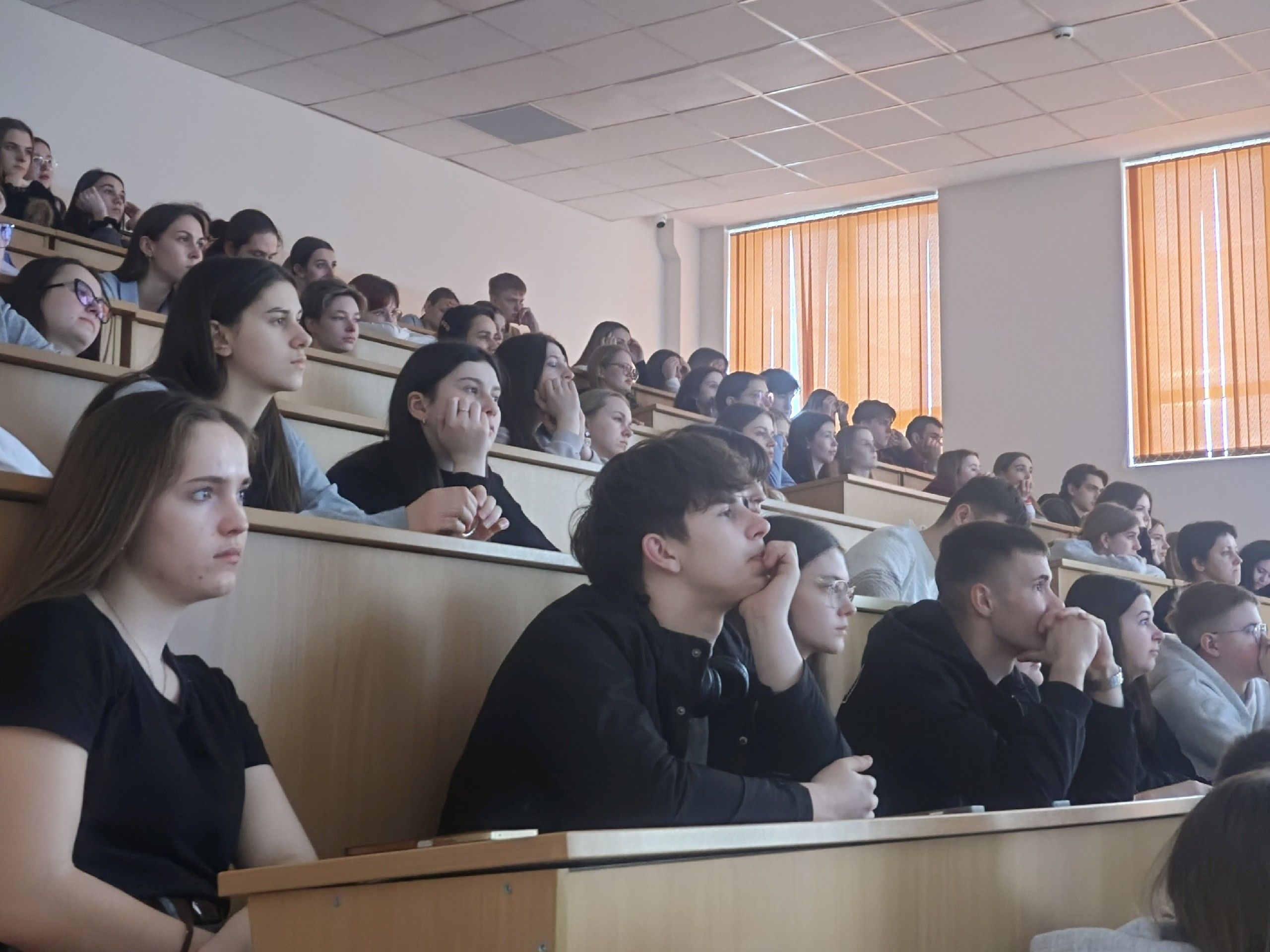 Встреча, посвященная безопасности дорожного движения, прошла в ГрГМУ