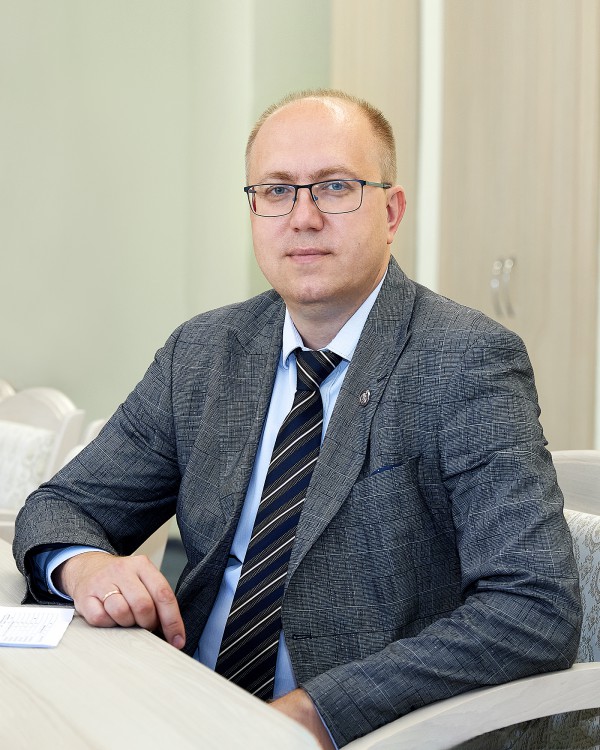 ПОЗДРАВЛЯЕМ