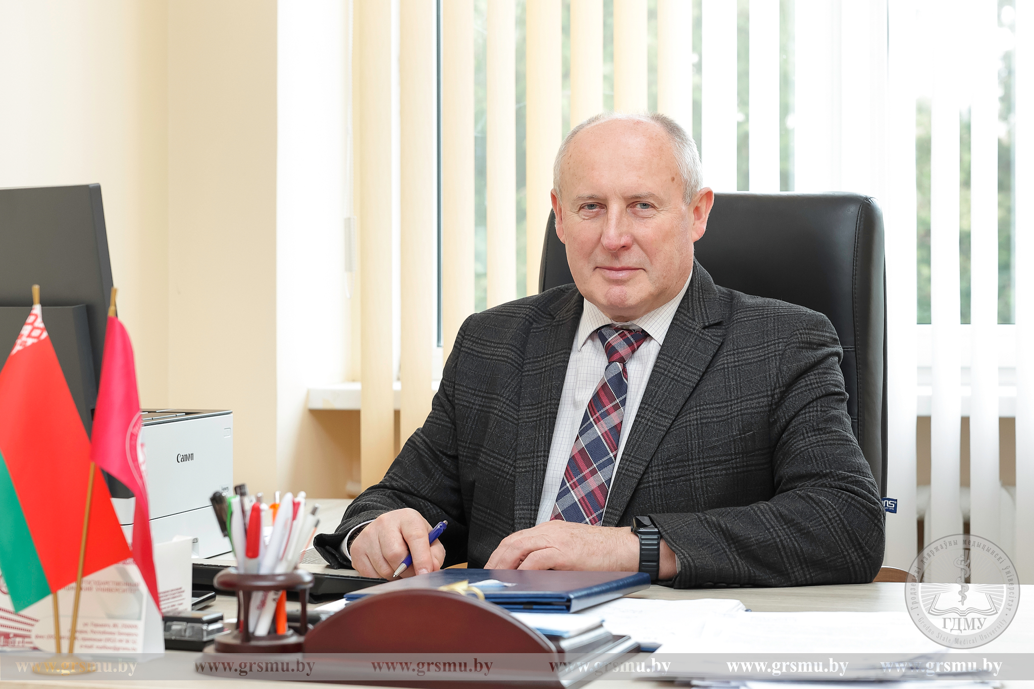 ПОЗДРАВЛЯЕМ