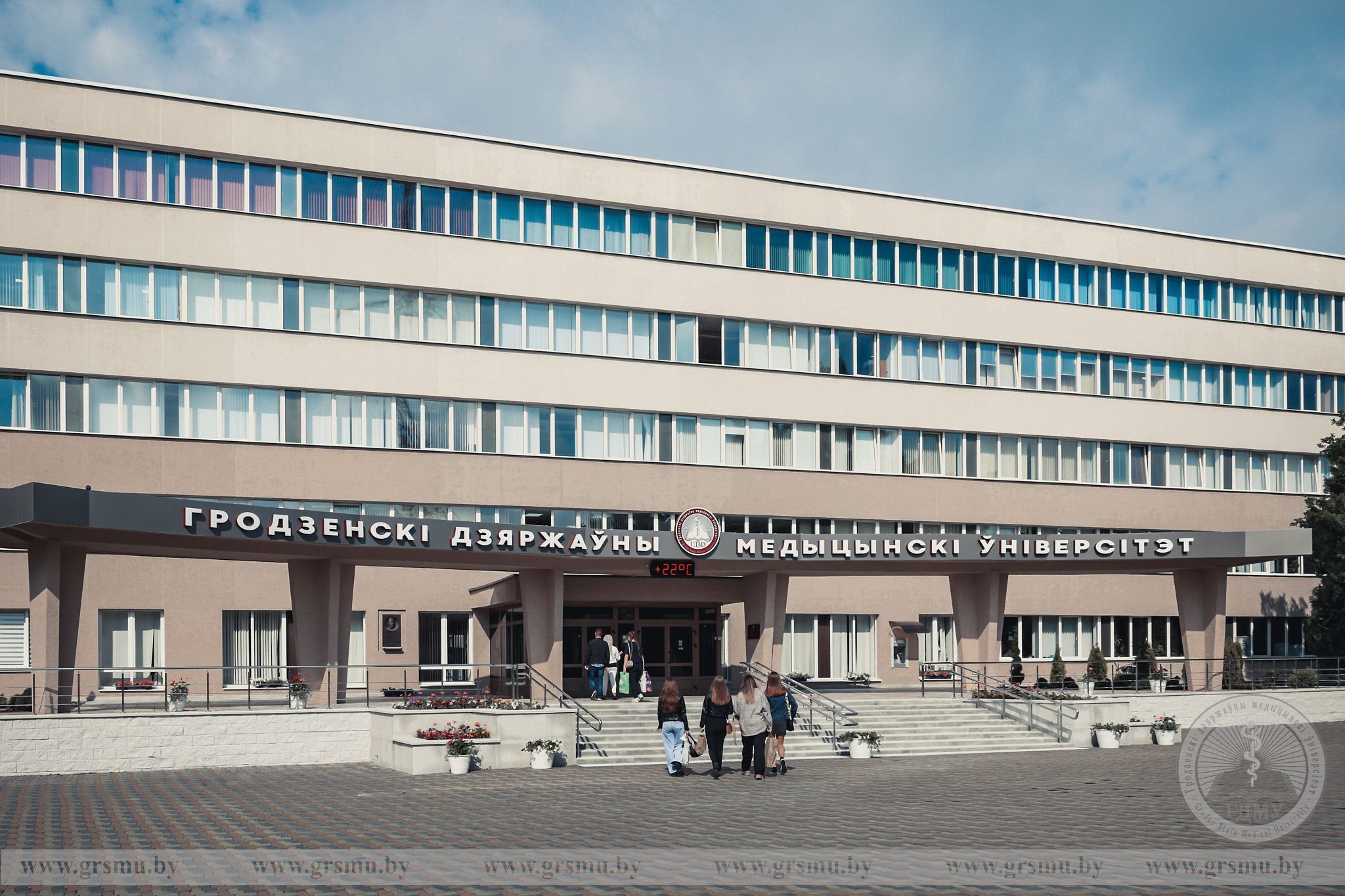 В Гродненском медуниверситете продолжается набор на платную форму получения образования