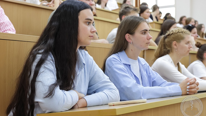 Знакомство с медициной: в ГрГМУ прошел цикл открытых лекций