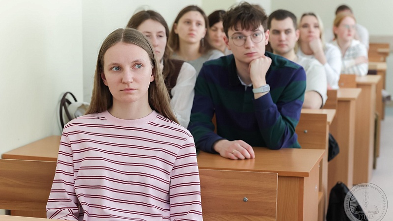 В ГрГМУ прошла встреча с представителями ОАО «АСБ Беларусбанк»