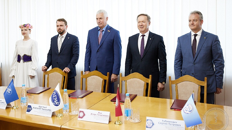 Пагадненне аб супрацоўніцтве медыцынскіх ВНУ