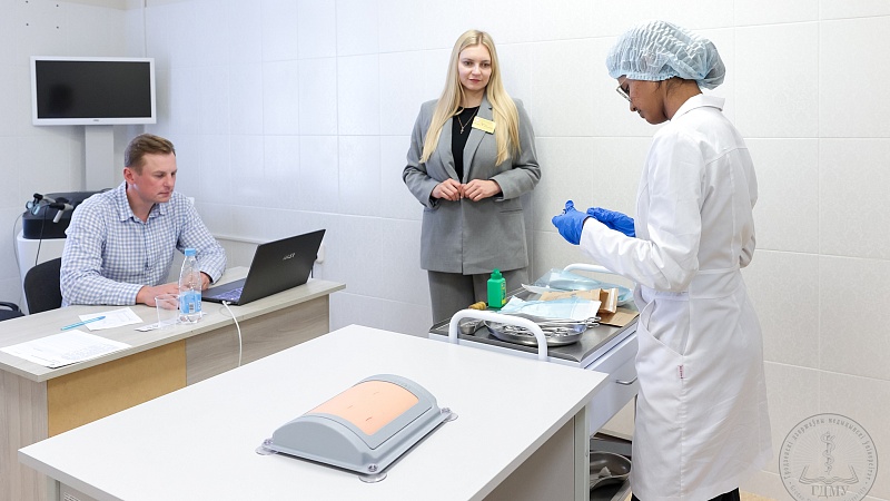 3C4A2694