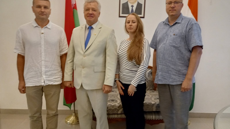 Границы сотрудничества: делегация ГрГМУ с рабочим визитом посещает Индию