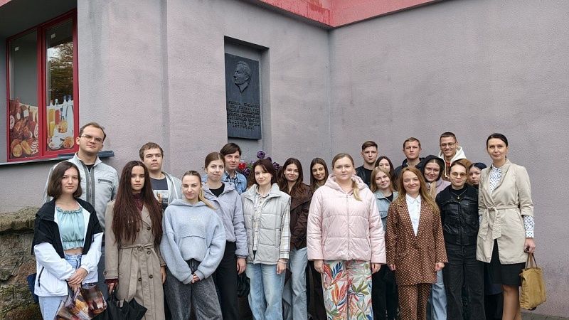 Возложение цветов в рамках Дня народного единства