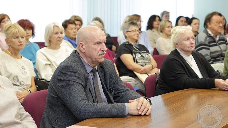 Встреча на тему «Безопасность в цифровом мире: защита себя и своих близких»